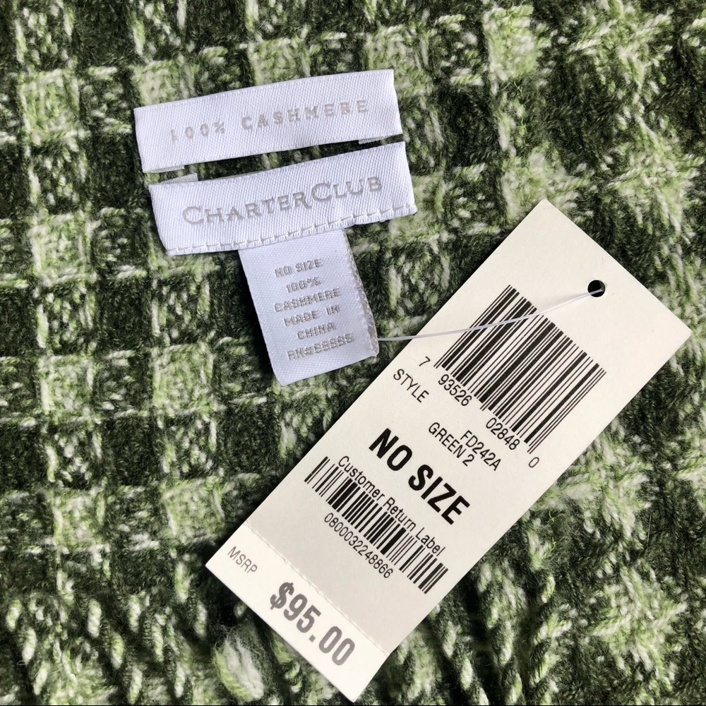 Thick Cashmere Scarf - Picture 3 of 5